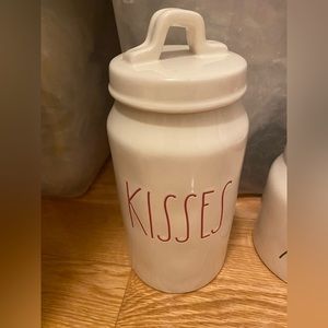 Kisses Canister